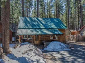 Building Photo - 3628 Forest Ave