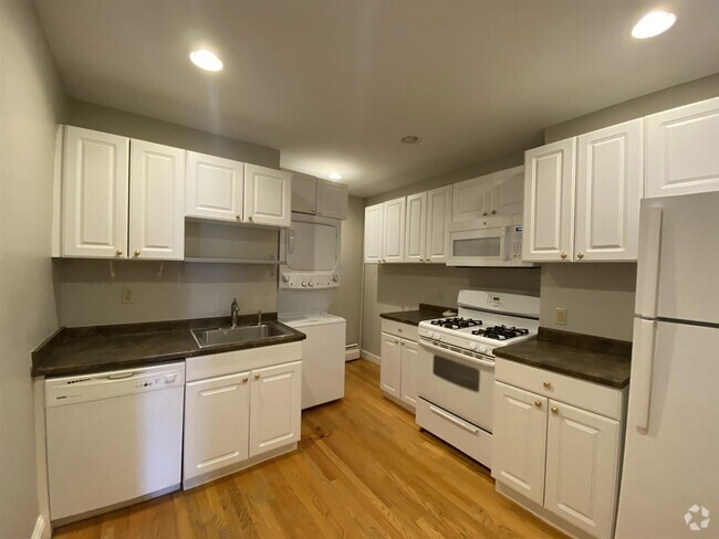 Building Photo - 350 Allston St