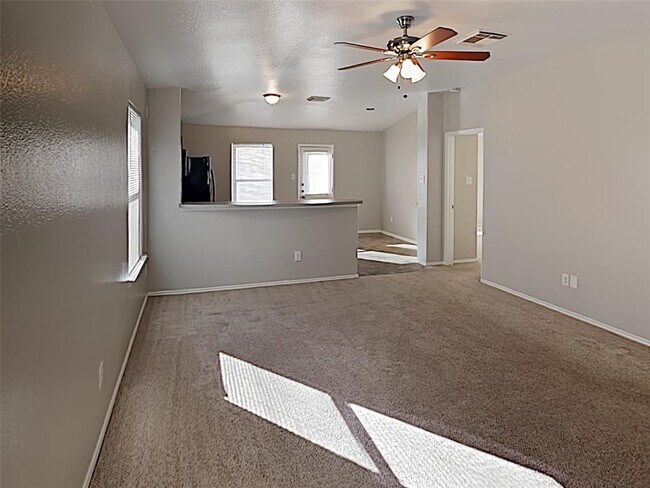 Building Photo - 8607 Twillingate Ln