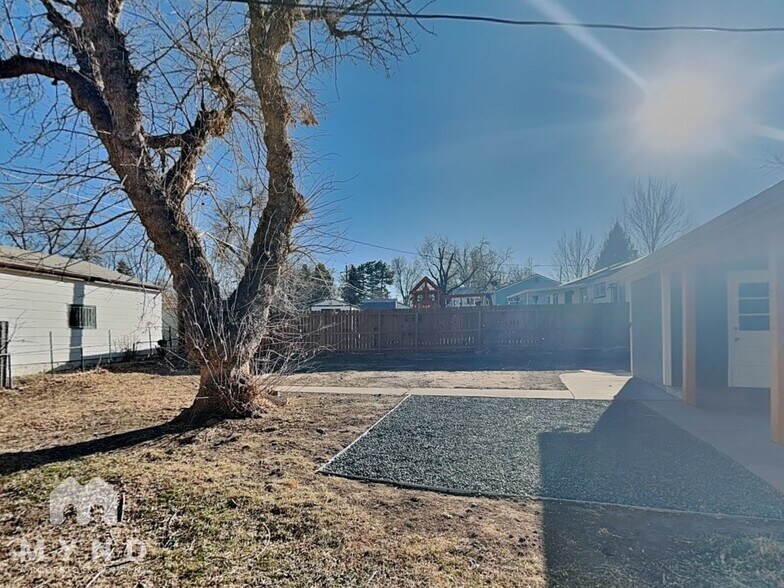 Building Photo - 1260 S Hudson St