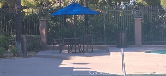 Building Photo - 2525 San Gabriel Way