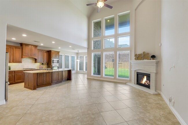 Building Photo - 27906 Colonial Point Dr