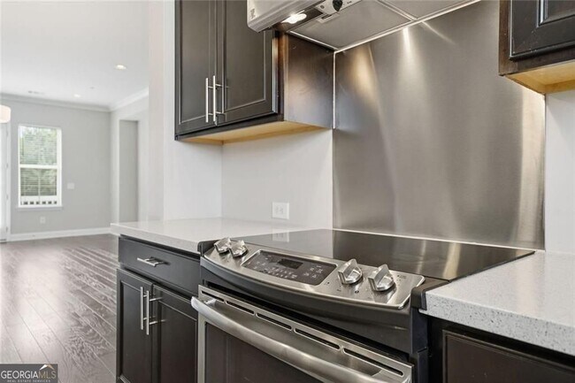 Building Photo - 164 Blakemore Dr