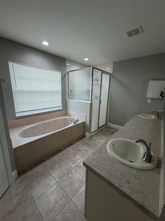 Building Photo - 4836 NW 45th Ct