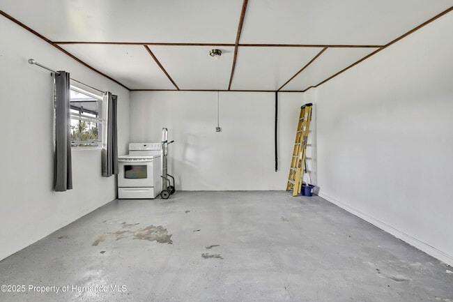 Building Photo - 3276 Rose Arbor Dr