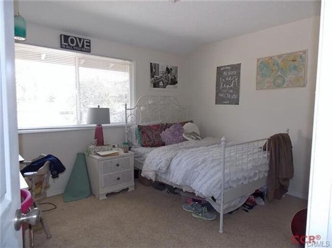 Building Photo - Off of Highland Drive close to cal poly! Approx 2000 feet to Highland Drive Cal Poly Entrance!