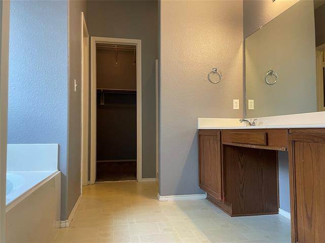 Building Photo - 241 Flatwood Dr
