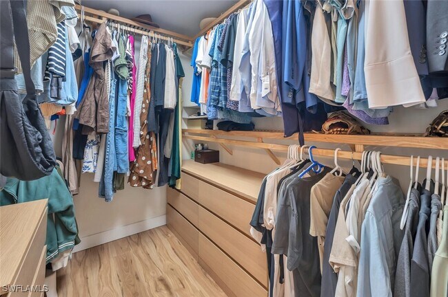 Building Photo - 21791 Brixham Run Loop