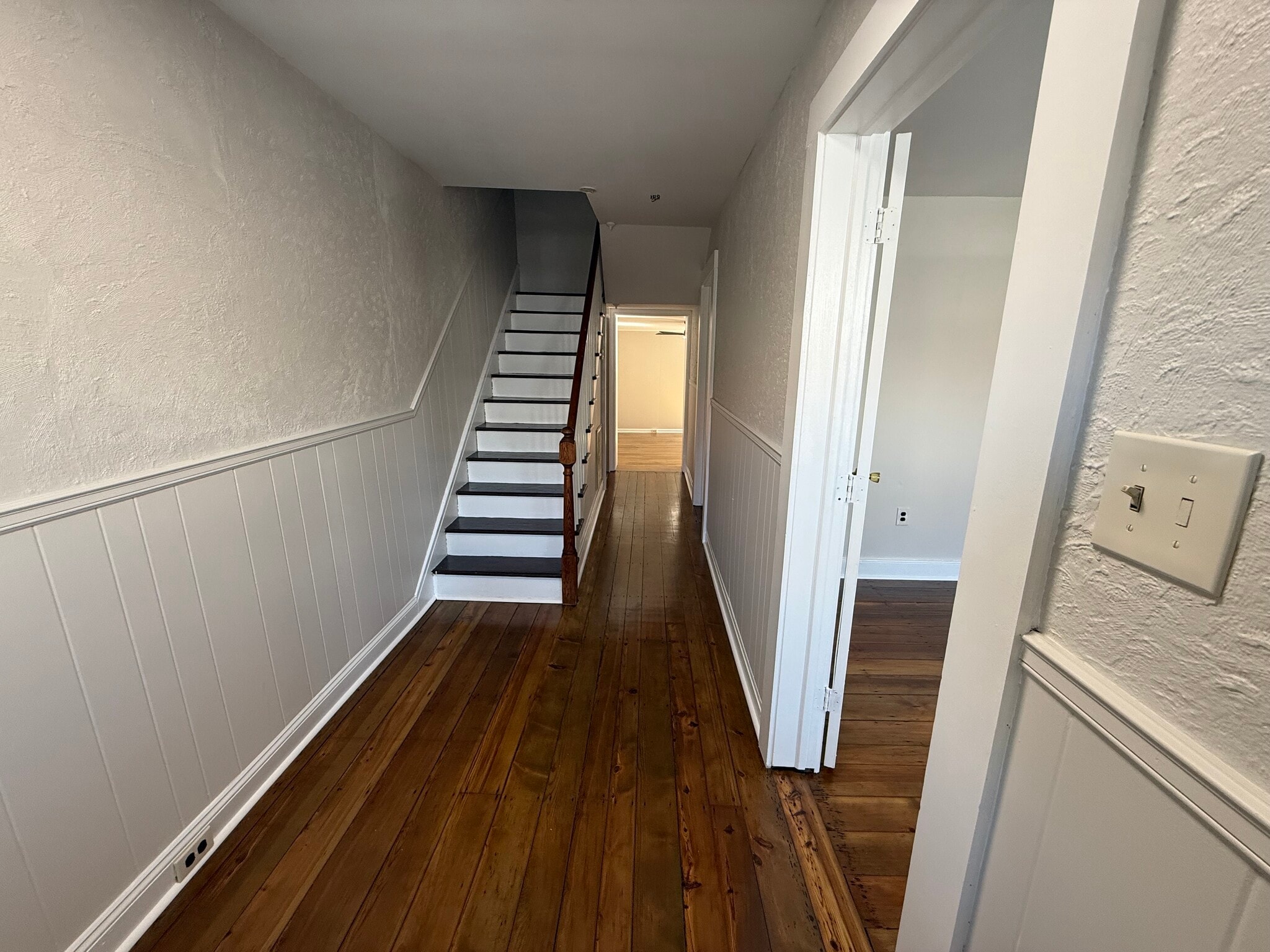 Front Entry - 13 N Main St