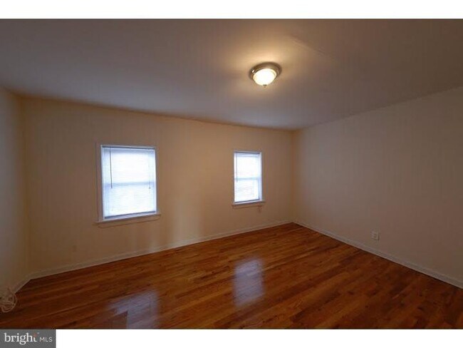 Building Photo - 2822 Ogden St