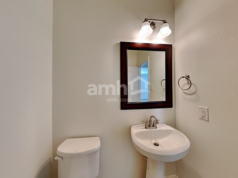 Building Photo - 22403 Mount Echo Dr