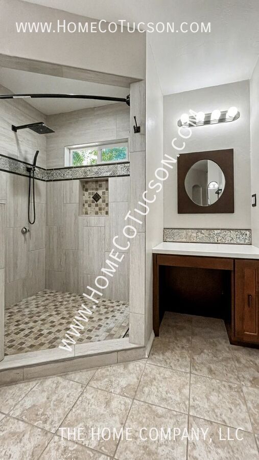 Building Photo - 8245 Crooked Tree Trail