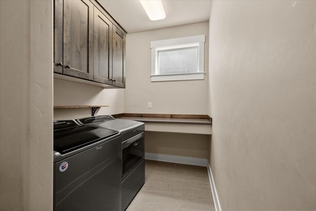 Building Photo - 20909 Sotra Loop