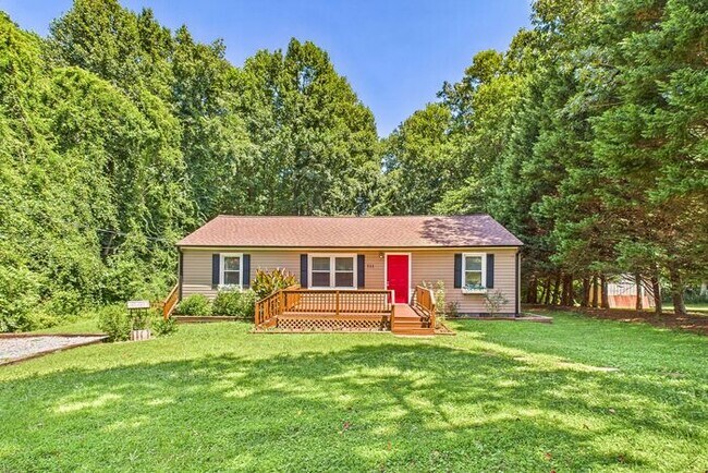 Primary Photo - Charming Ranch Home with Bonus Studio & Ou...