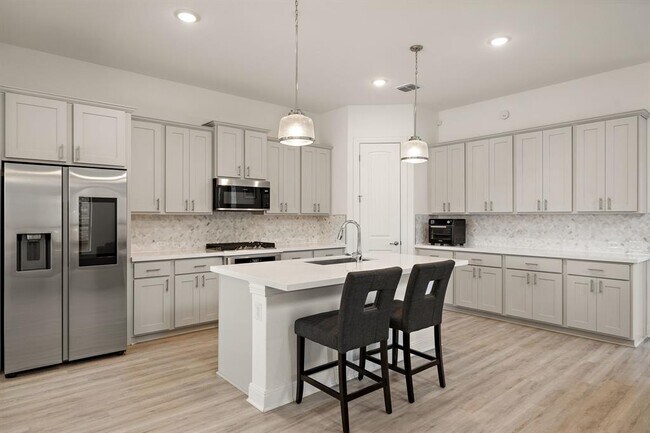 Building Photo - 2901 Oak Chase Cv