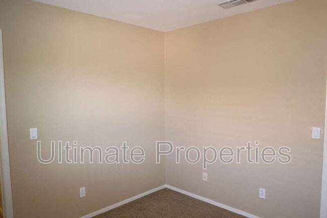 Building Photo - 12237 W Larkspur Rd