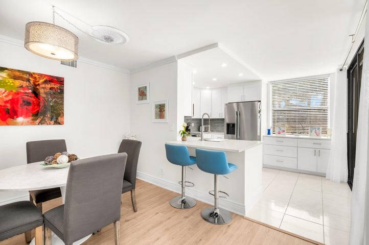 Building Photo - 600 Egret Cir