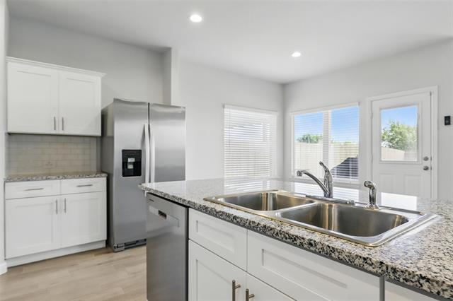 Building Photo - 9733 Serviceberry Ln