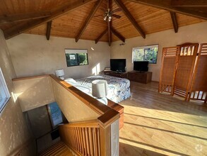 Building Photo - 3268 Waileia Pl