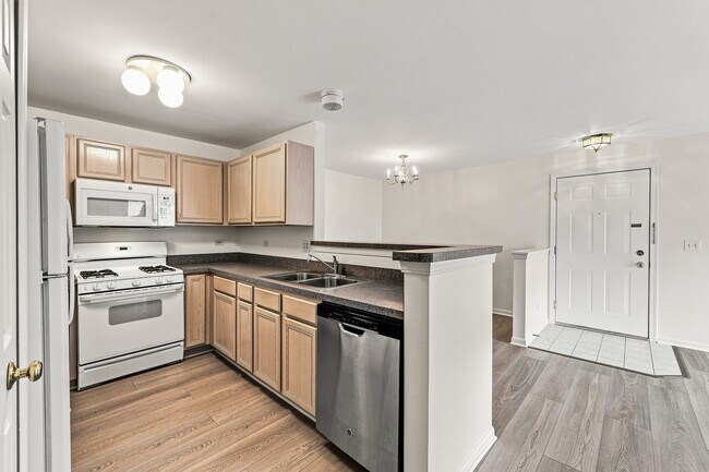 Building Photo - 700 Mill Cir