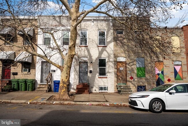 Building Photo - 1316 McHenry St