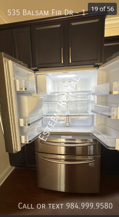 Building Photo - 535 Balsam Fir Dr