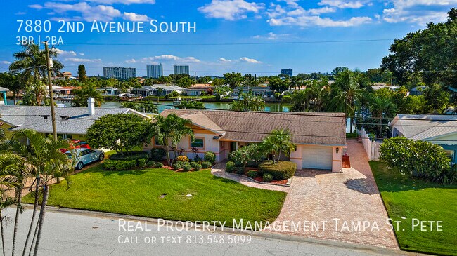 Building Photo - ***Beautiful St Pete Waterfront Home***