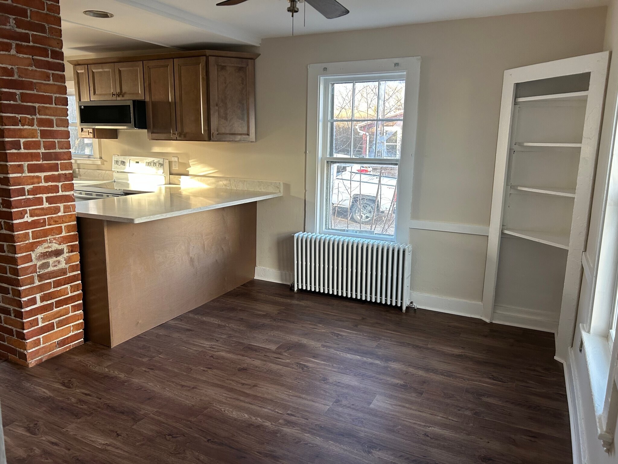 Building Photo - 68 Perkins St