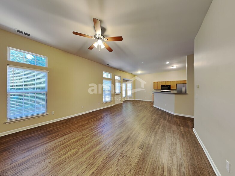 Building Photo - 13429 Honeytree Ln