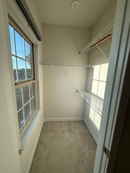 walk in closet - 19708 Preservation Mews