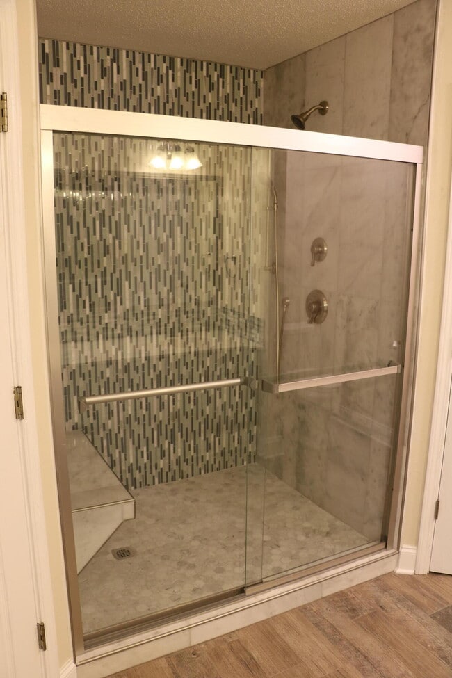 Building Photo - 8082 Sleepy Bay Blvd