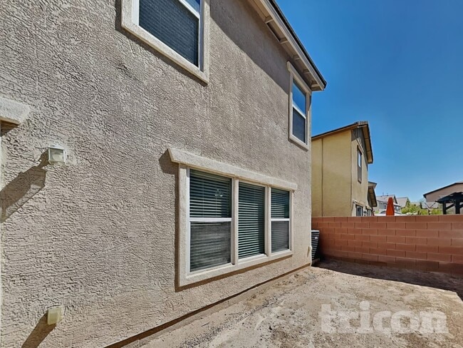 Building Photo - 129 Snow Dome Ave