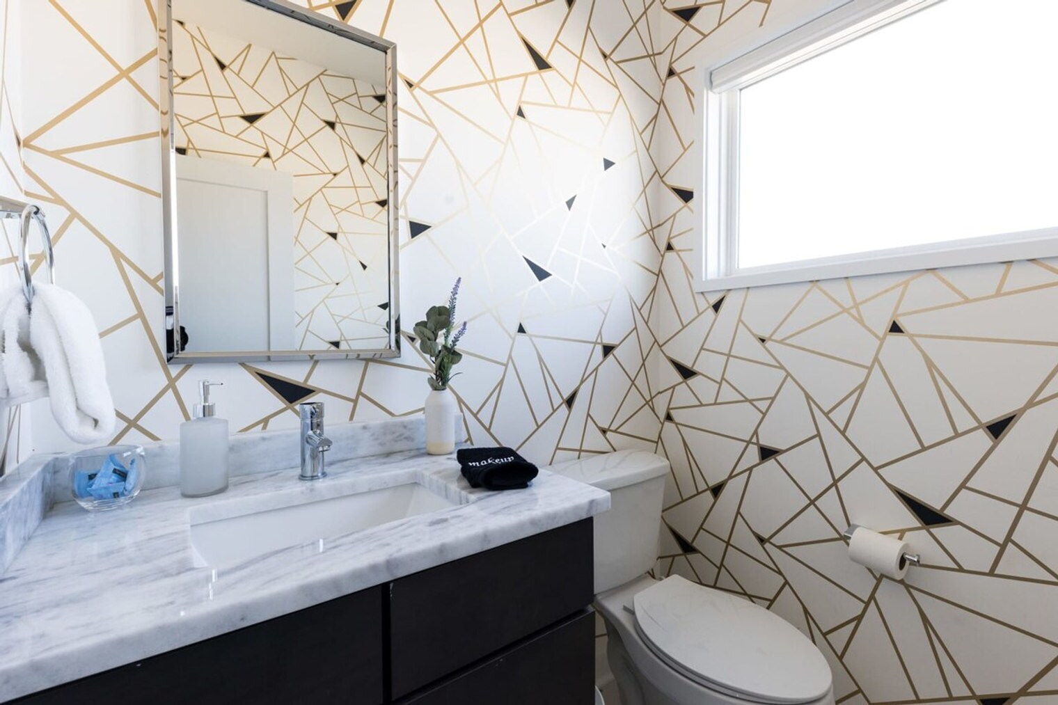 Building Photo - 5604 New York Ave