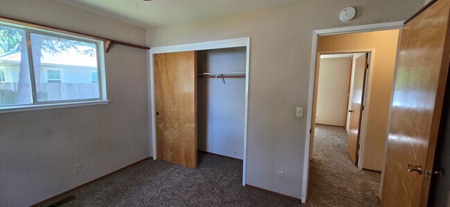 Building Photo - 2 bedroom home in Grass Valley
