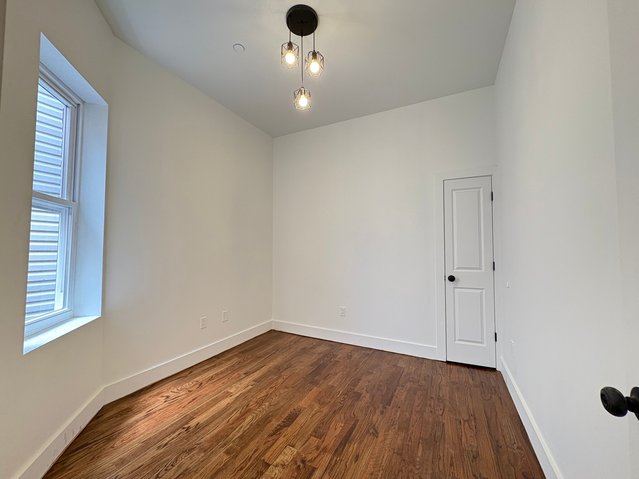 Building Photo - 48 Bergen Ave