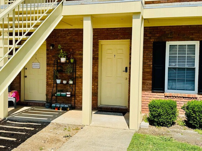 Building Photo - 1761 Wire Rd
