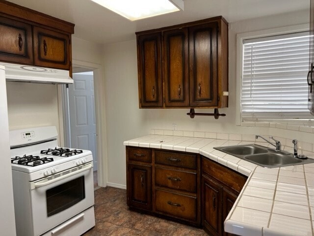 Building Photo - 3/1 home in Arden neighborhood!