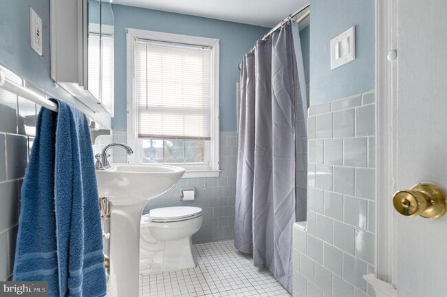 Building Photo - 1618 Myamby Rd