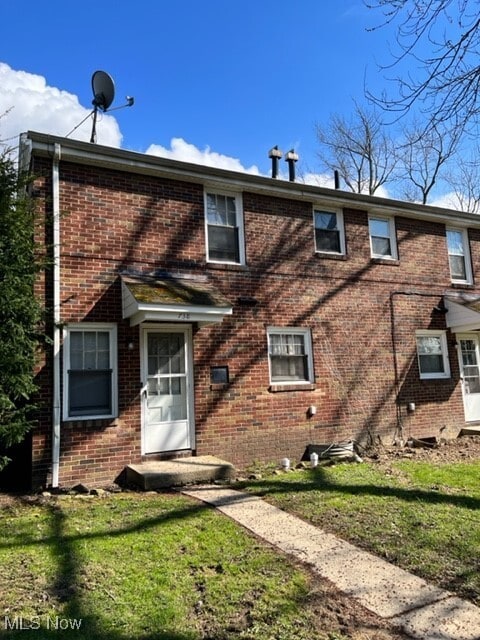 Building Photo - 738 West St