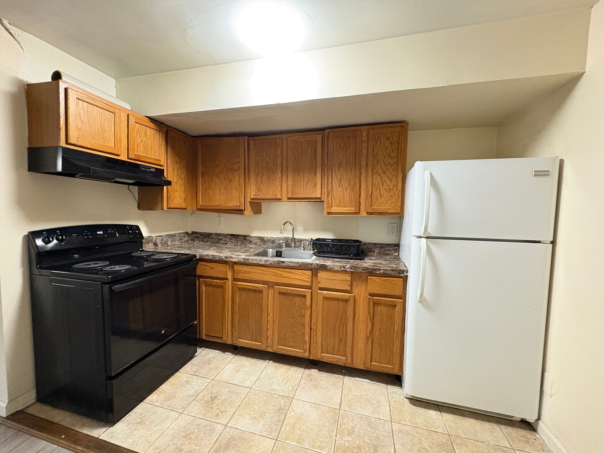 Unit G - 60 Stegman St