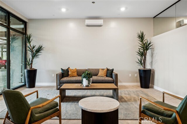 Building Photo - 2713 Rivington