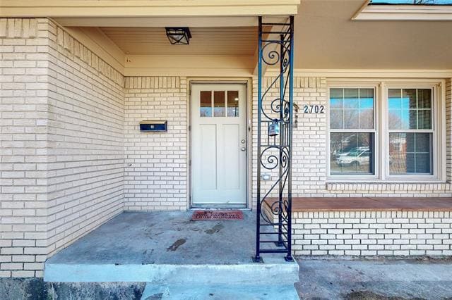 Building Photo - 2702 Tolosa Dr