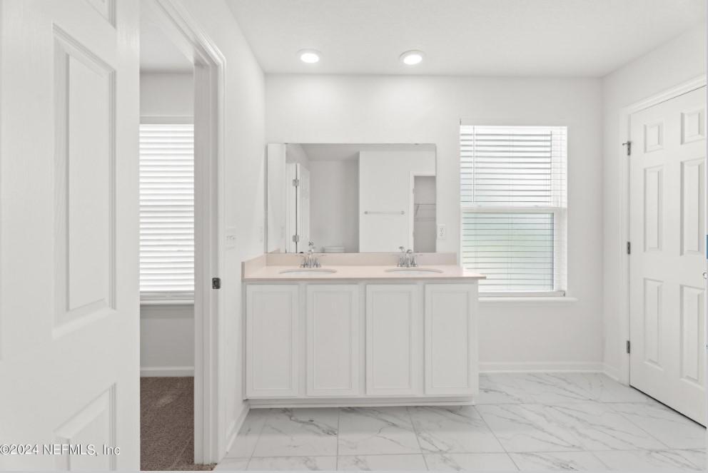 Building Photo - 3082 Lucille Ln