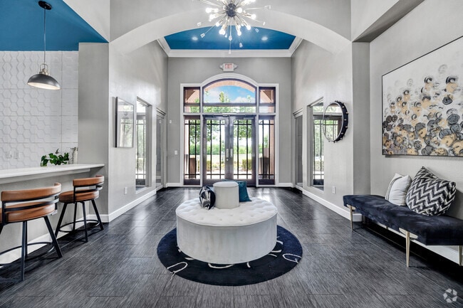 Interior Photo - Stonewood