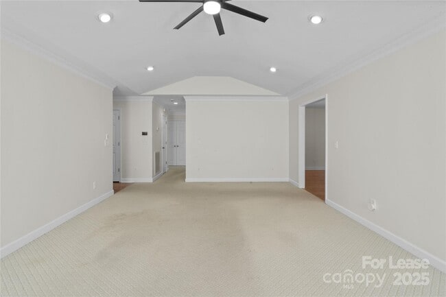 Building Photo - 1207 Overhill Rd