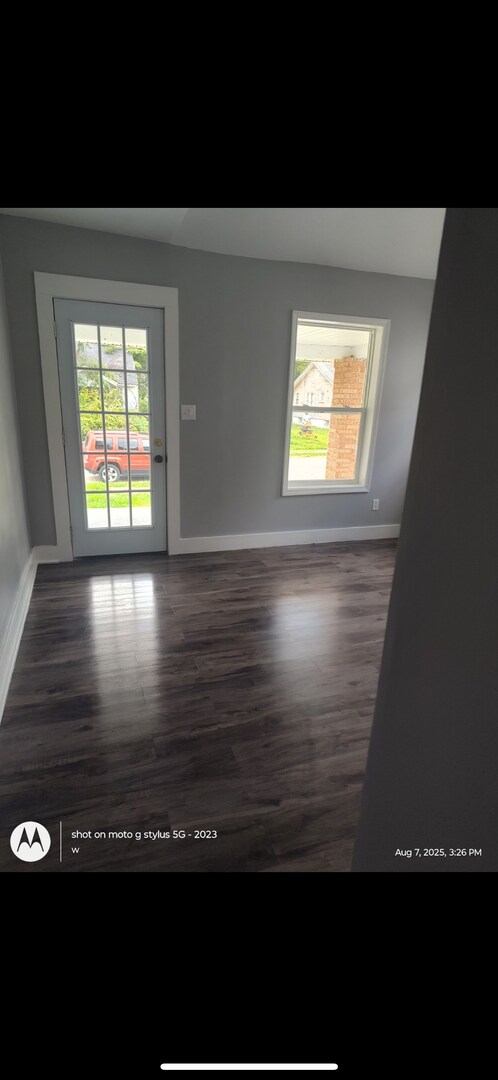 Building Photo - Osmond Duplex