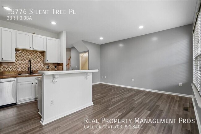 Building Photo - 15776 Silent Tree Pl