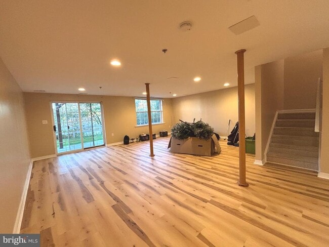 Building Photo - 113 Turnhill Ct