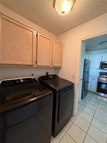 Building Photo - 805 Hillbrooke Dr