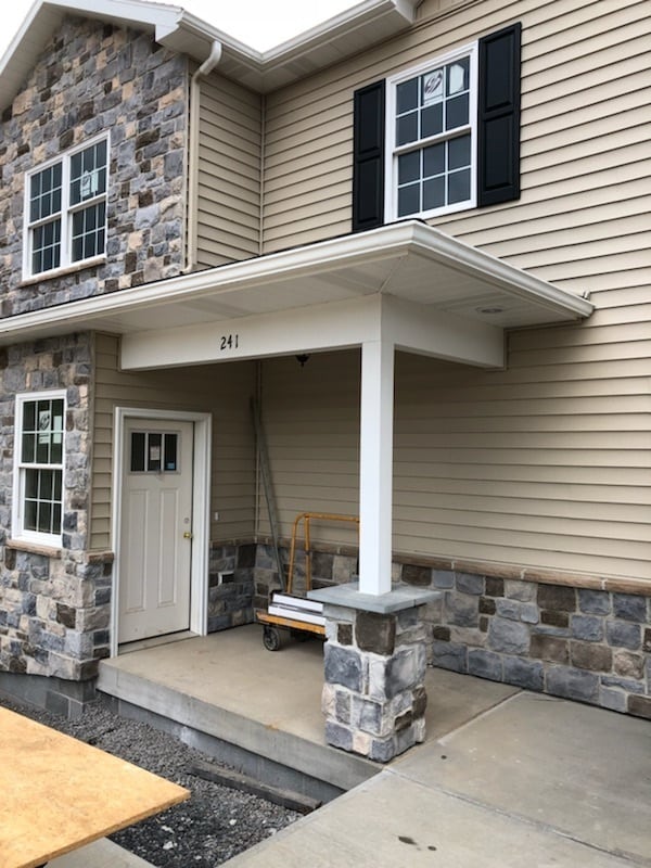 Building Photo - Easterly Parkway Townhouse